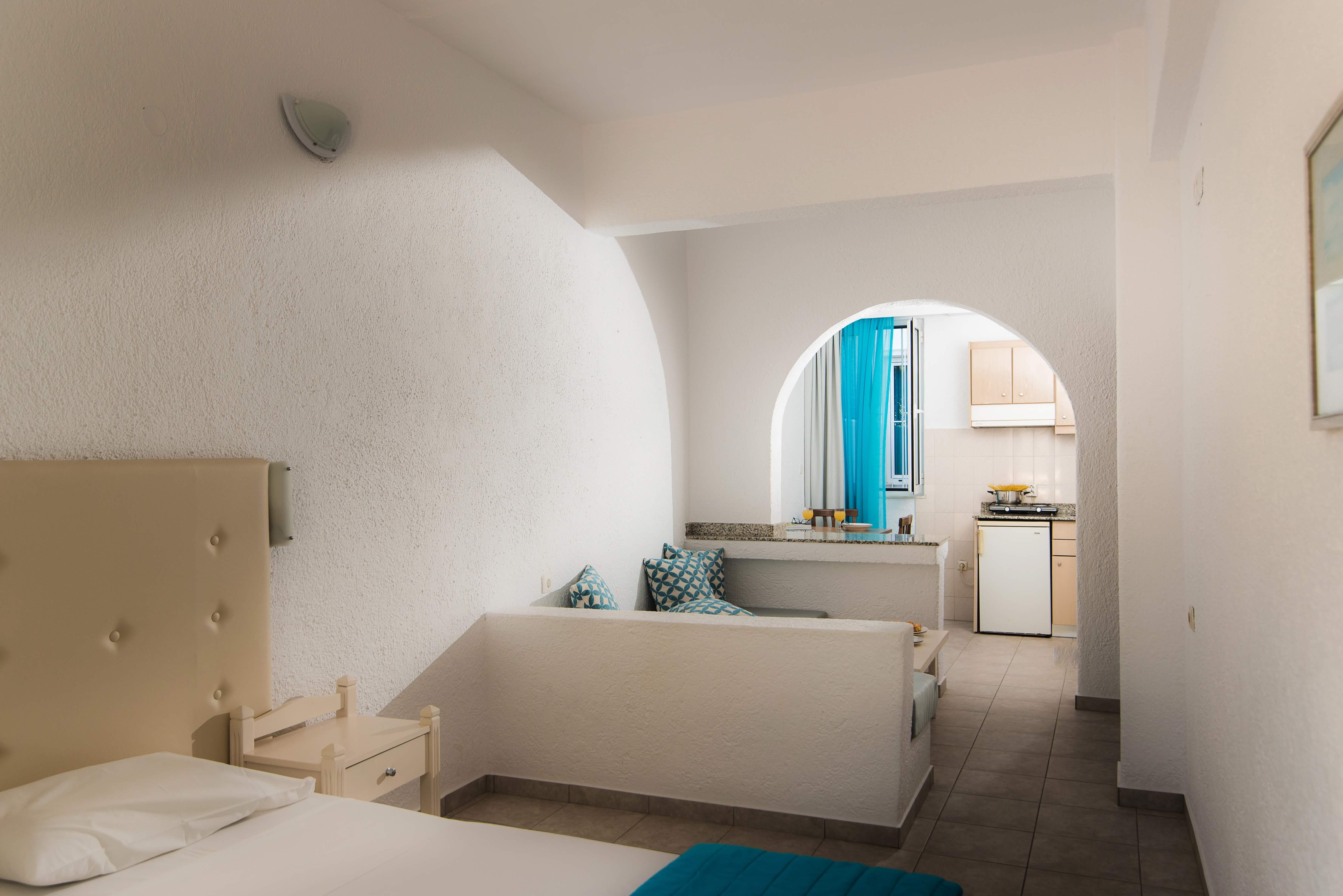 Ibiscus Hotel Malia Ngoại thất bức ảnh