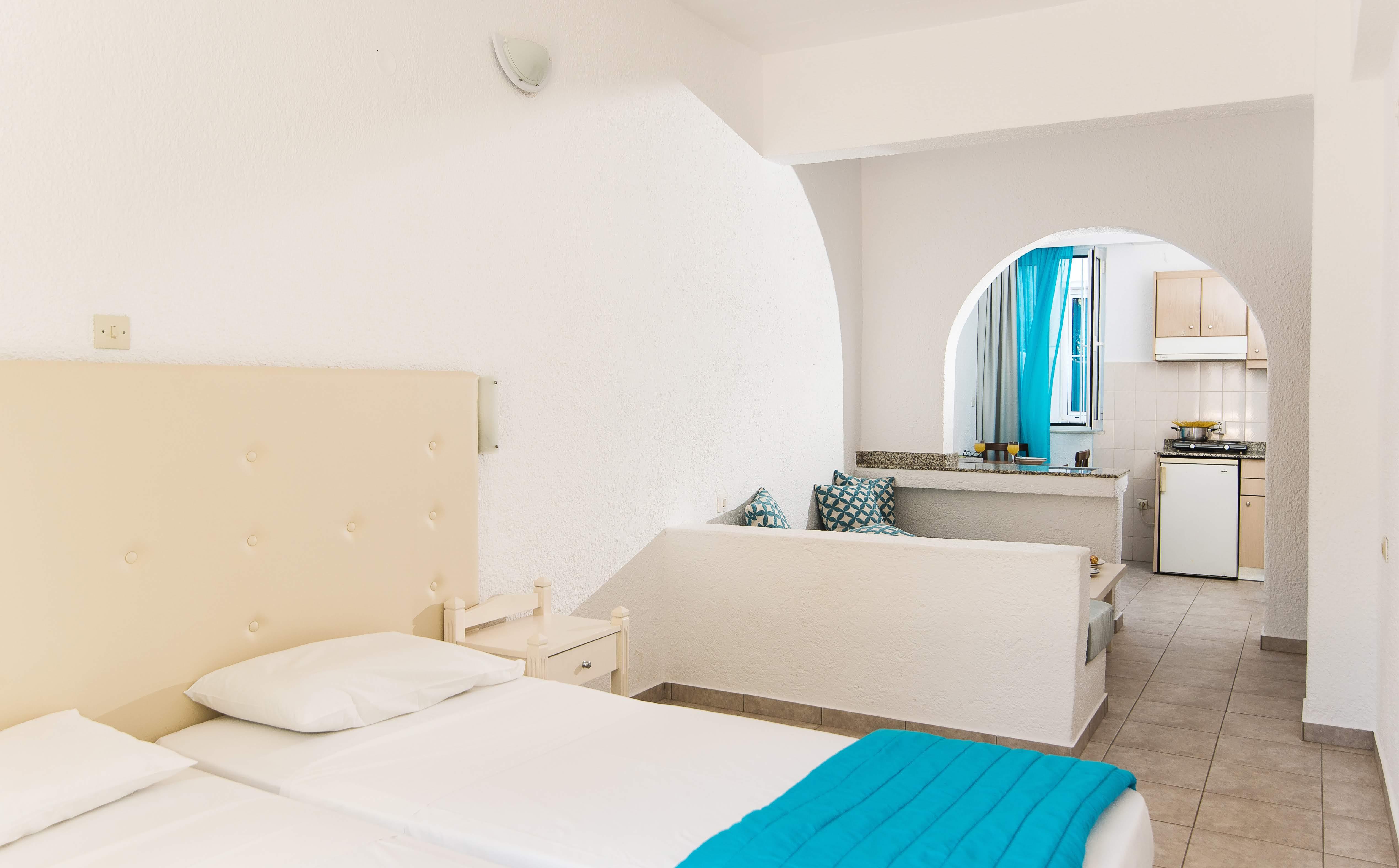 Ibiscus Hotel Malia Ngoại thất bức ảnh