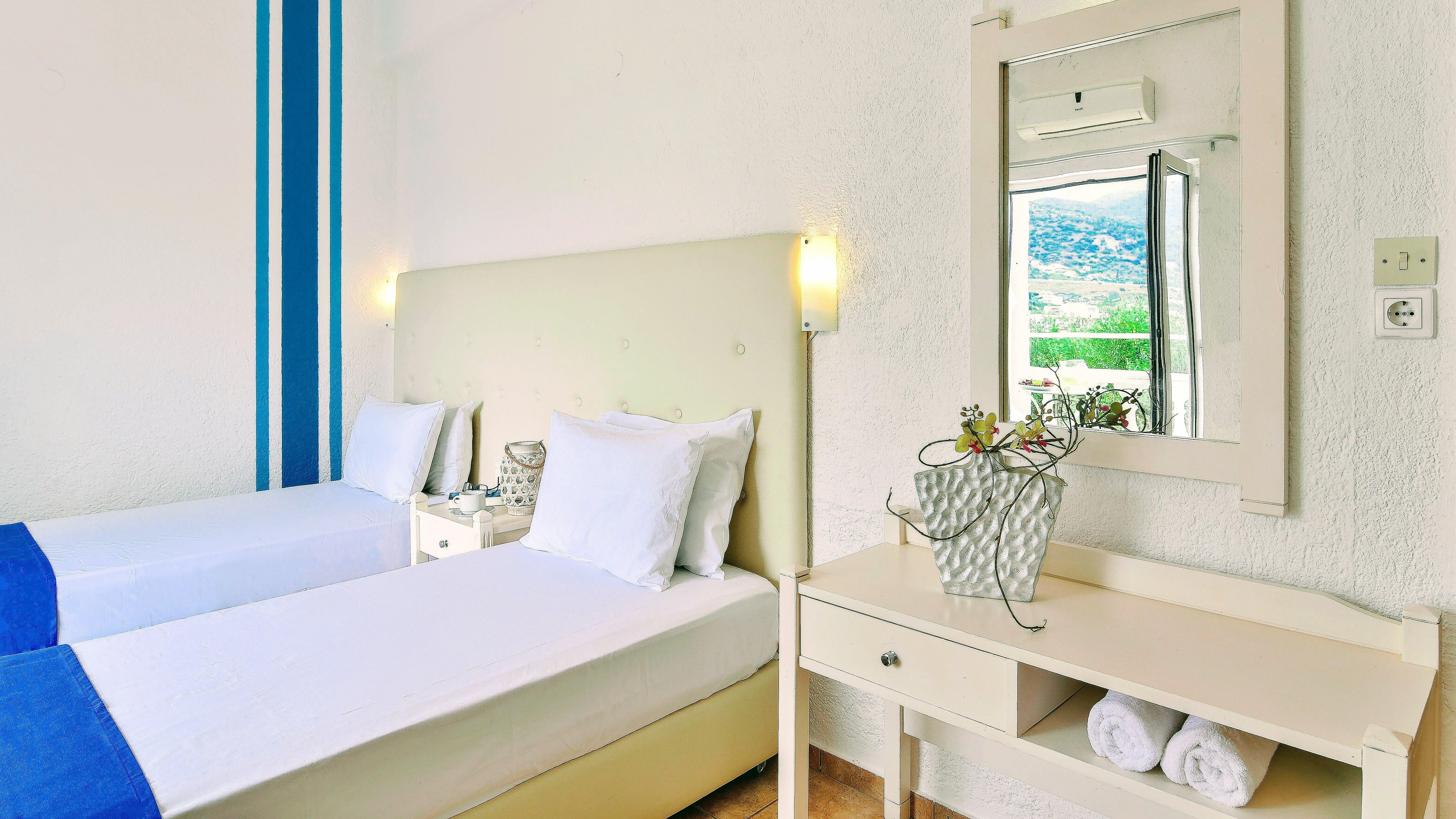 Ibiscus Hotel Malia Ngoại thất bức ảnh