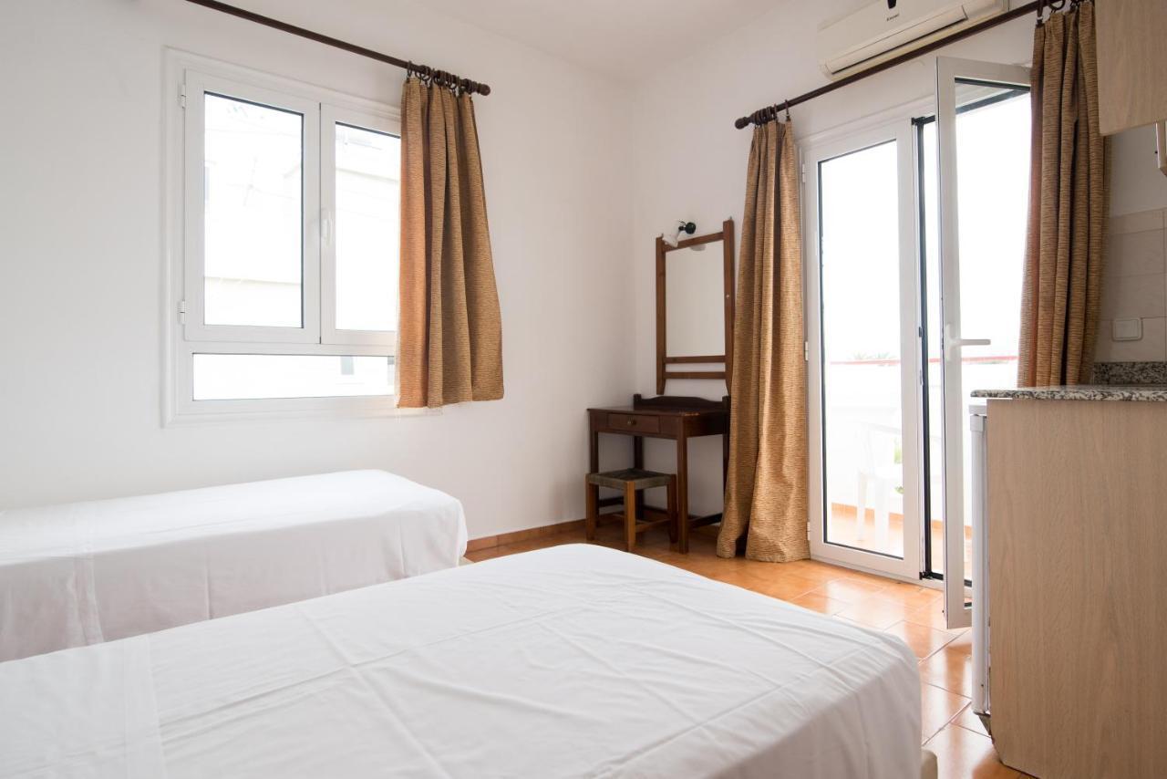 Ibiscus Hotel Malia Ngoại thất bức ảnh